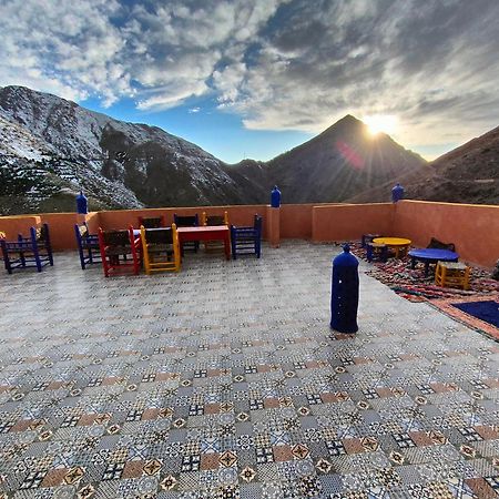 Riad Imnane Lodge Tamgaist Bagian luar foto