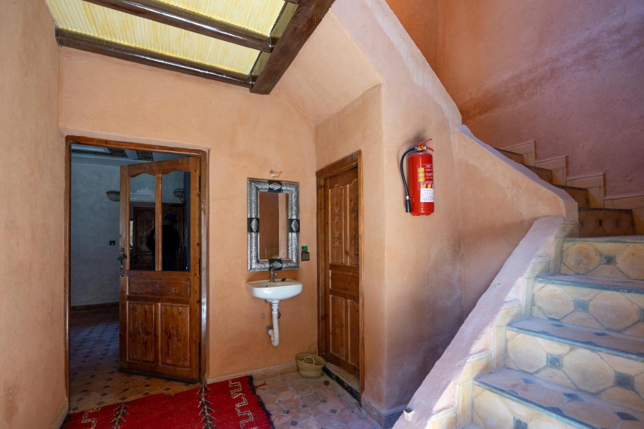Riad Imnane Lodge Tamgaist Bagian luar foto