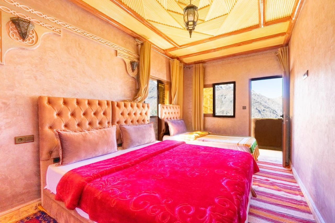 Riad Imnane Lodge Tamgaist Bagian luar foto