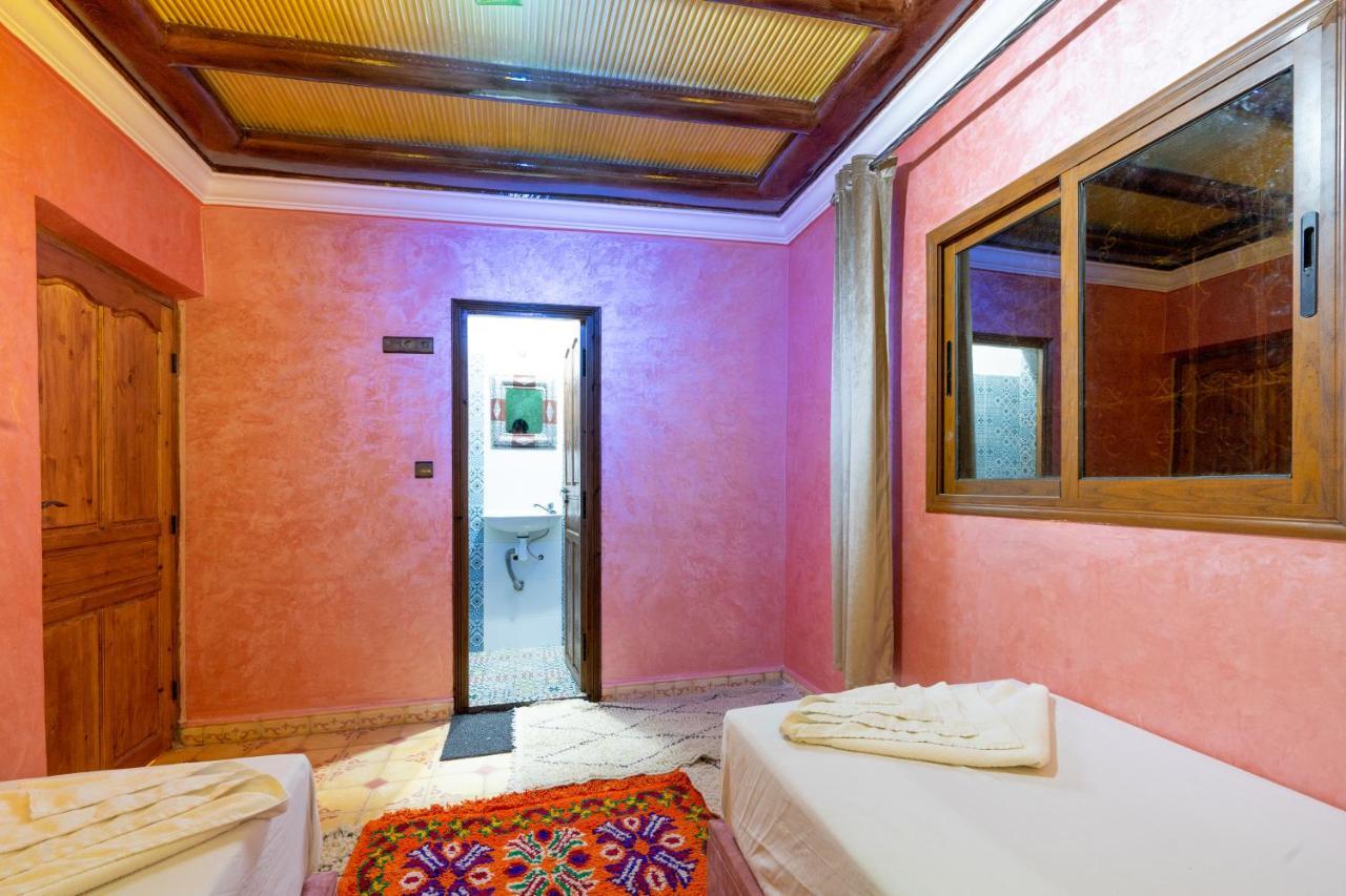 Riad Imnane Lodge Tamgaist Bagian luar foto