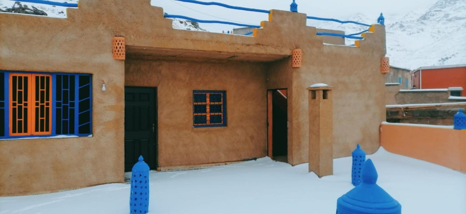 Riad Imnane Lodge Tamgaist Ruang foto