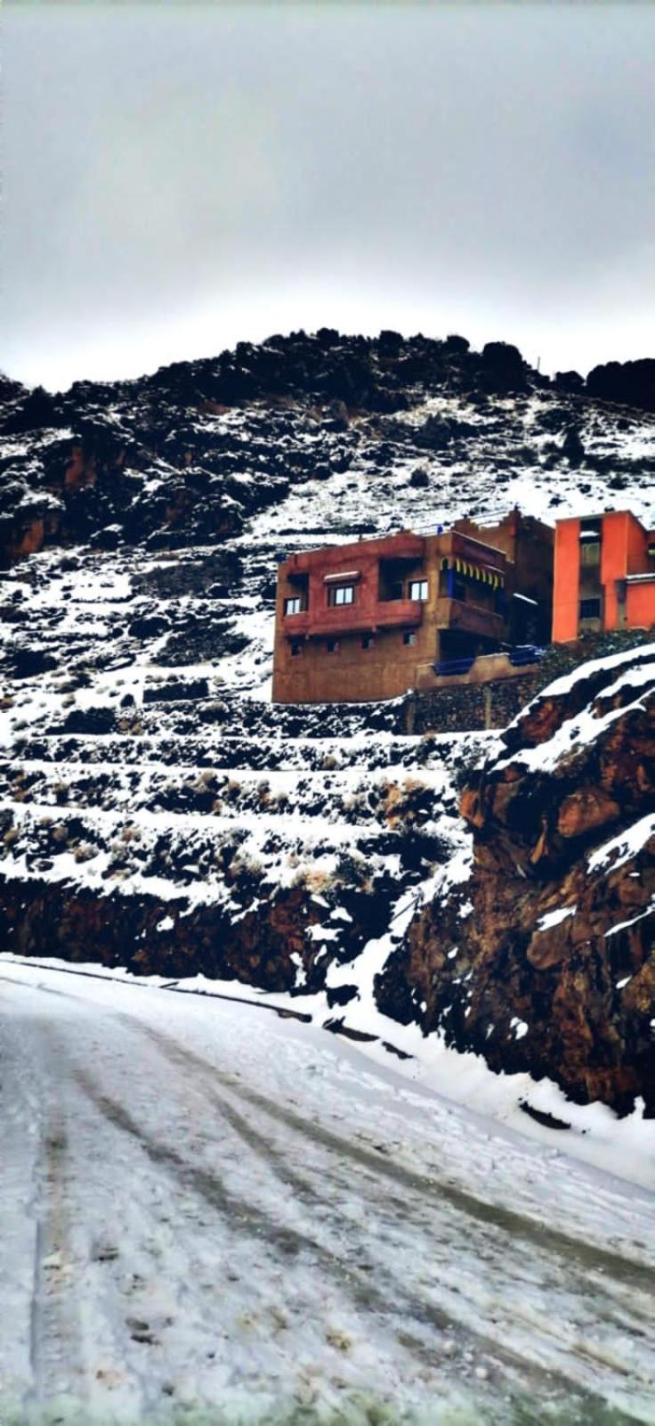 Riad Imnane Lodge Tamgaist Ruang foto