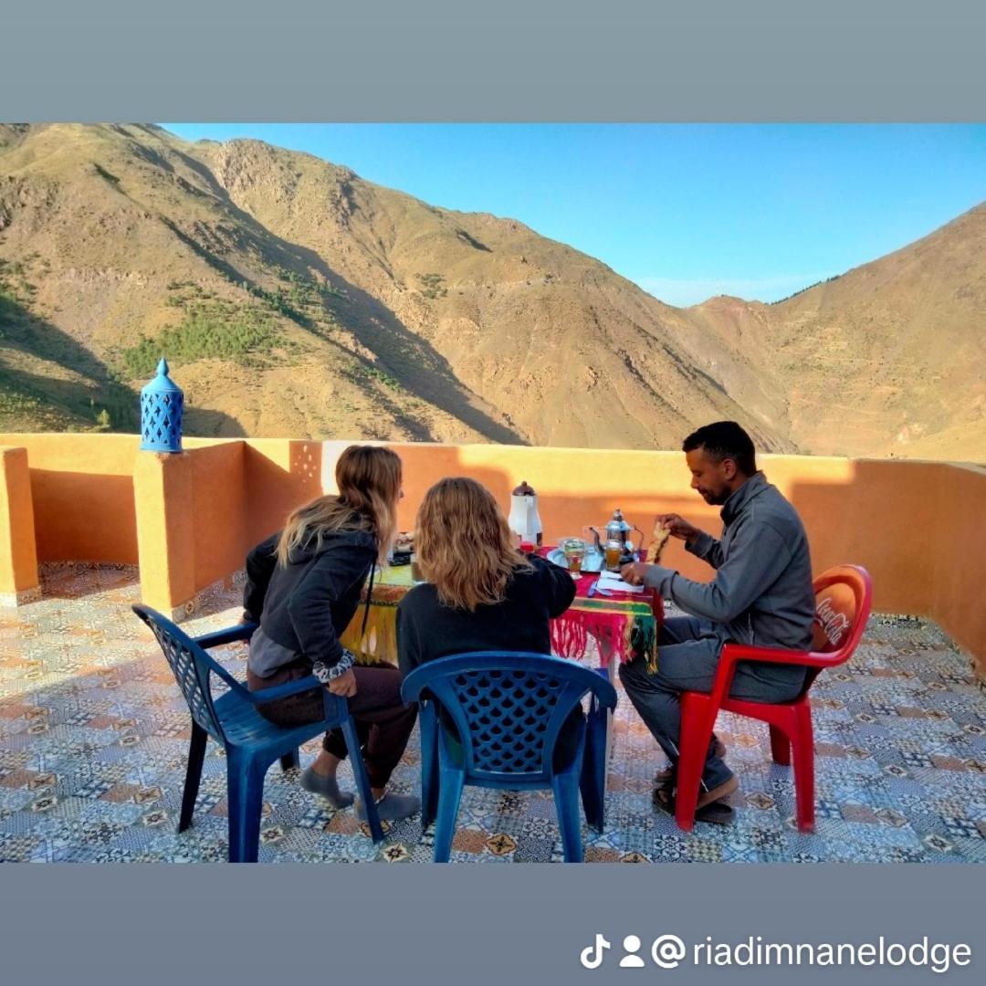 Riad Imnane Lodge Tamgaist Ruang foto
